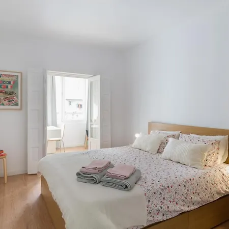 Alves Da Veiga Apartment